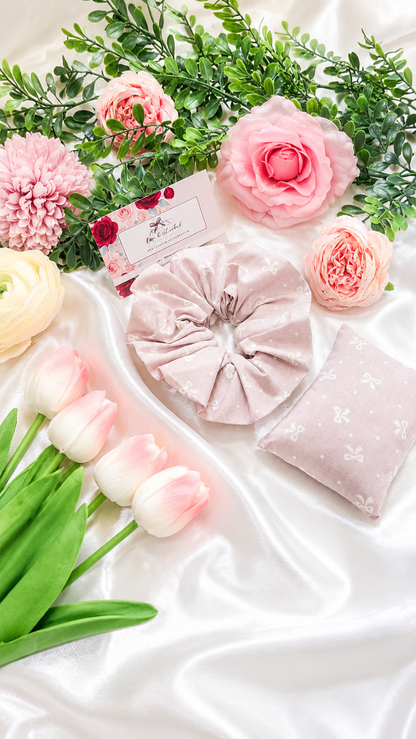 Chouchou et mini coussin en satin - Nude